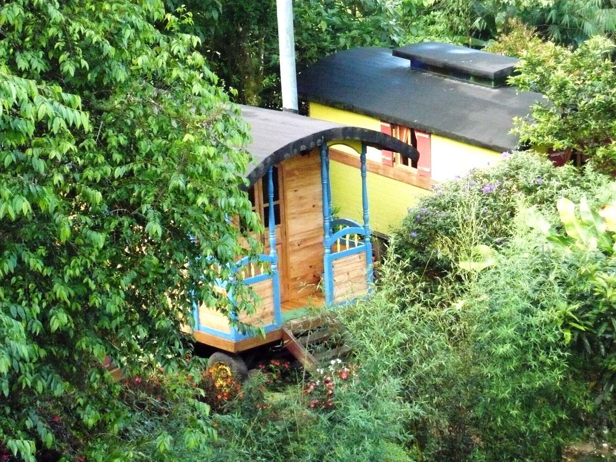 Hosteria La Roulotte - มินโด ภายนอก รูปภาพ